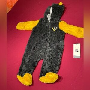 NHL Pittsburgh Penguins infant Fleece Footie
